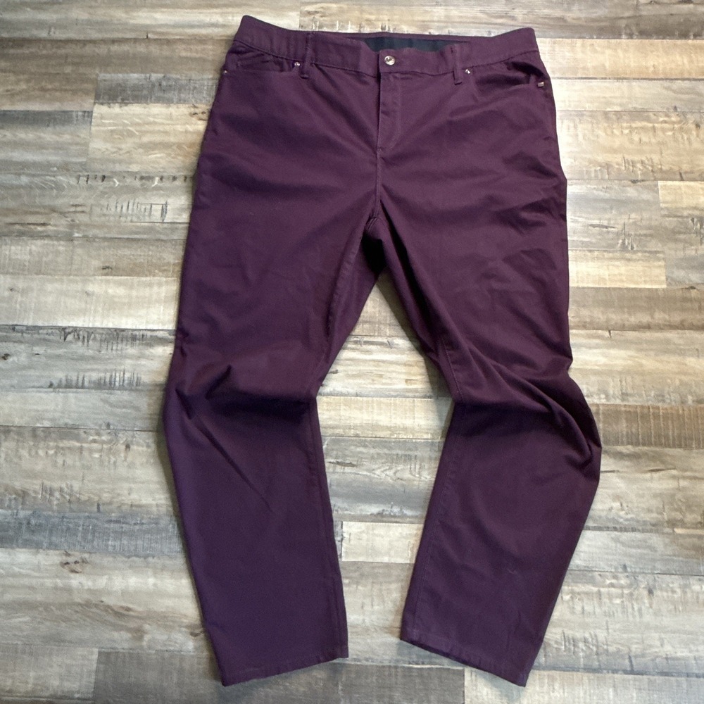 Chicos 5- Pocket Pants Burgundy Sz 3.5R (u.s. 18R) High Rise